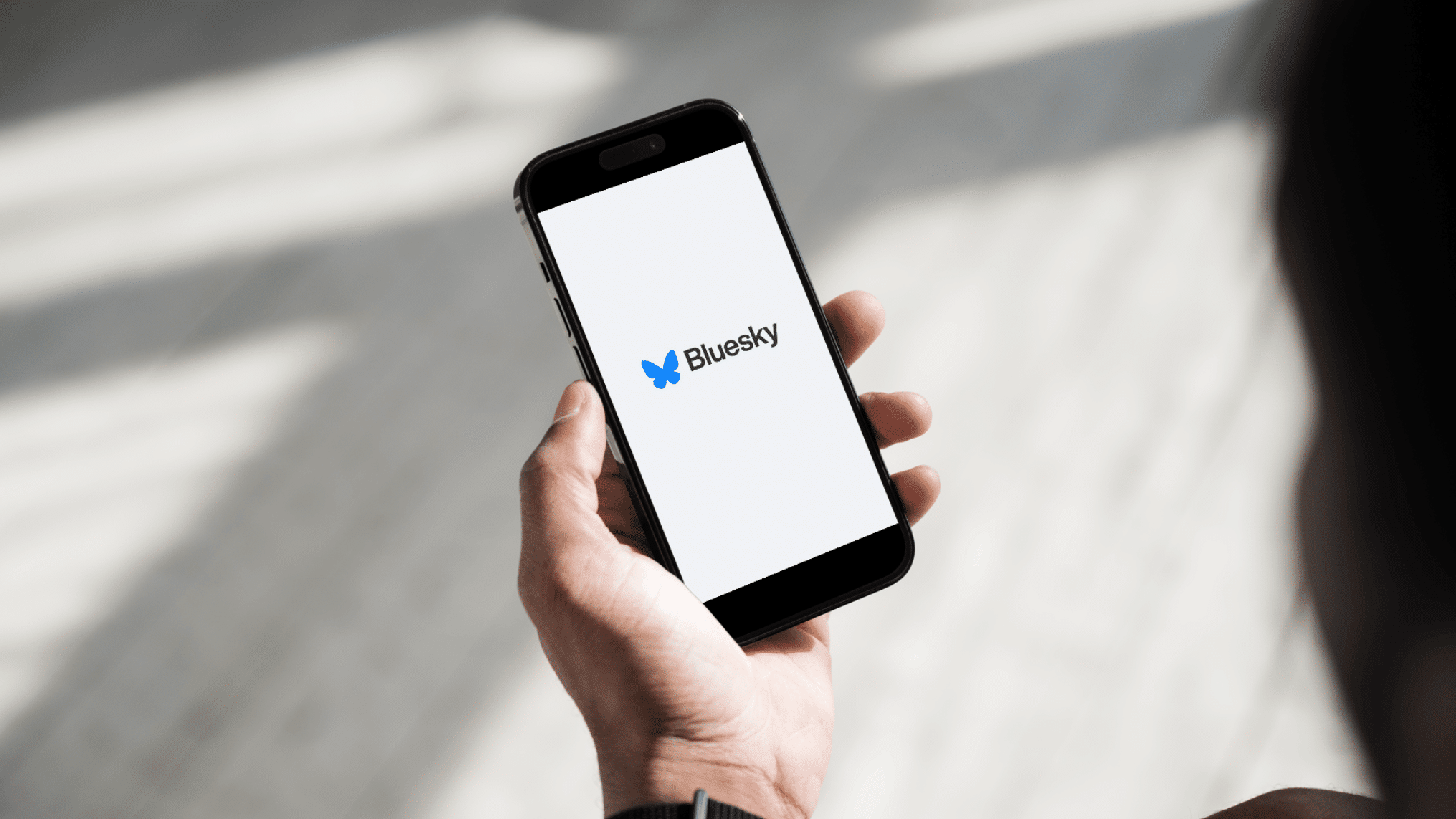 Partage d'une vidéo sur Bluesky