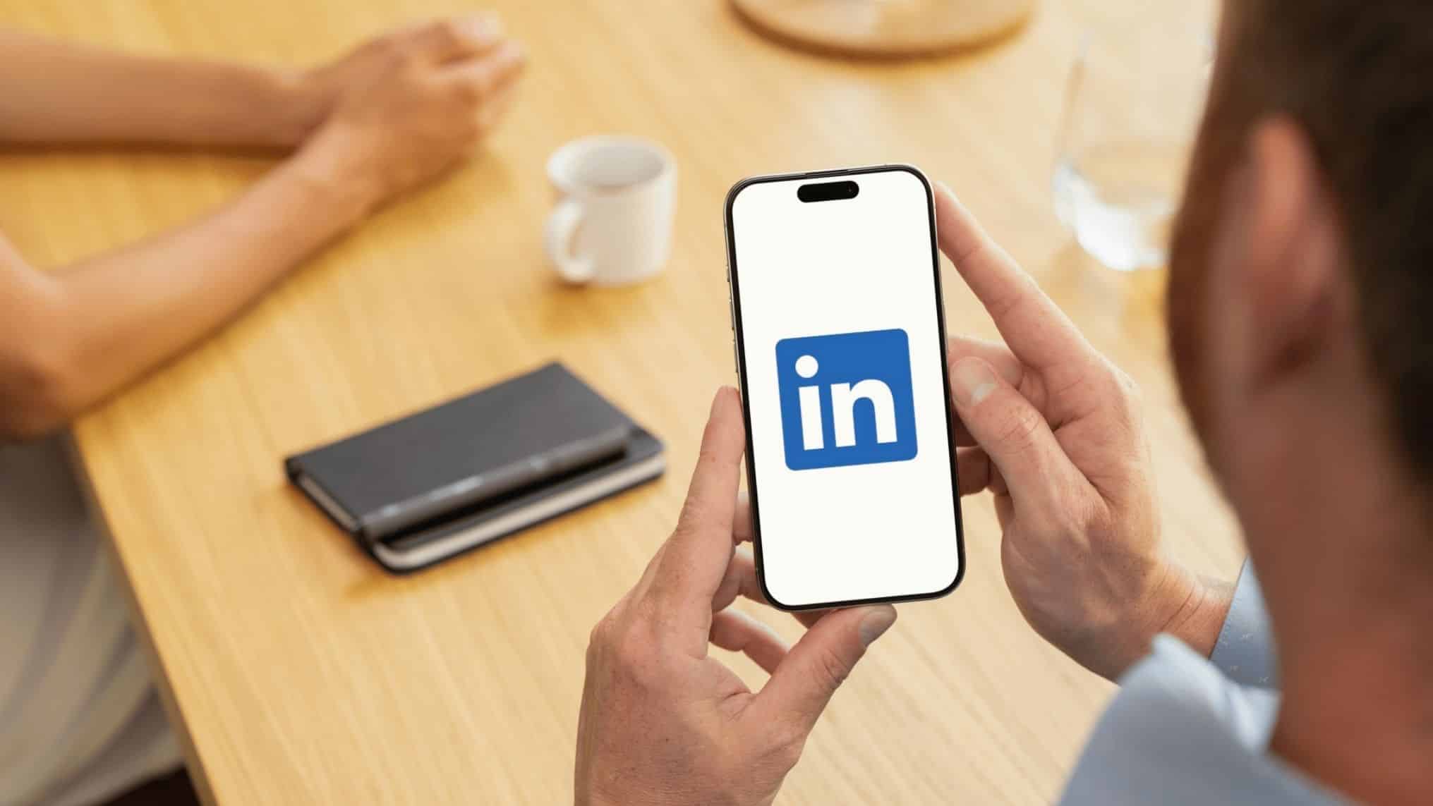 Commentaire LinkedIn : comment doubler la portée de vos posts