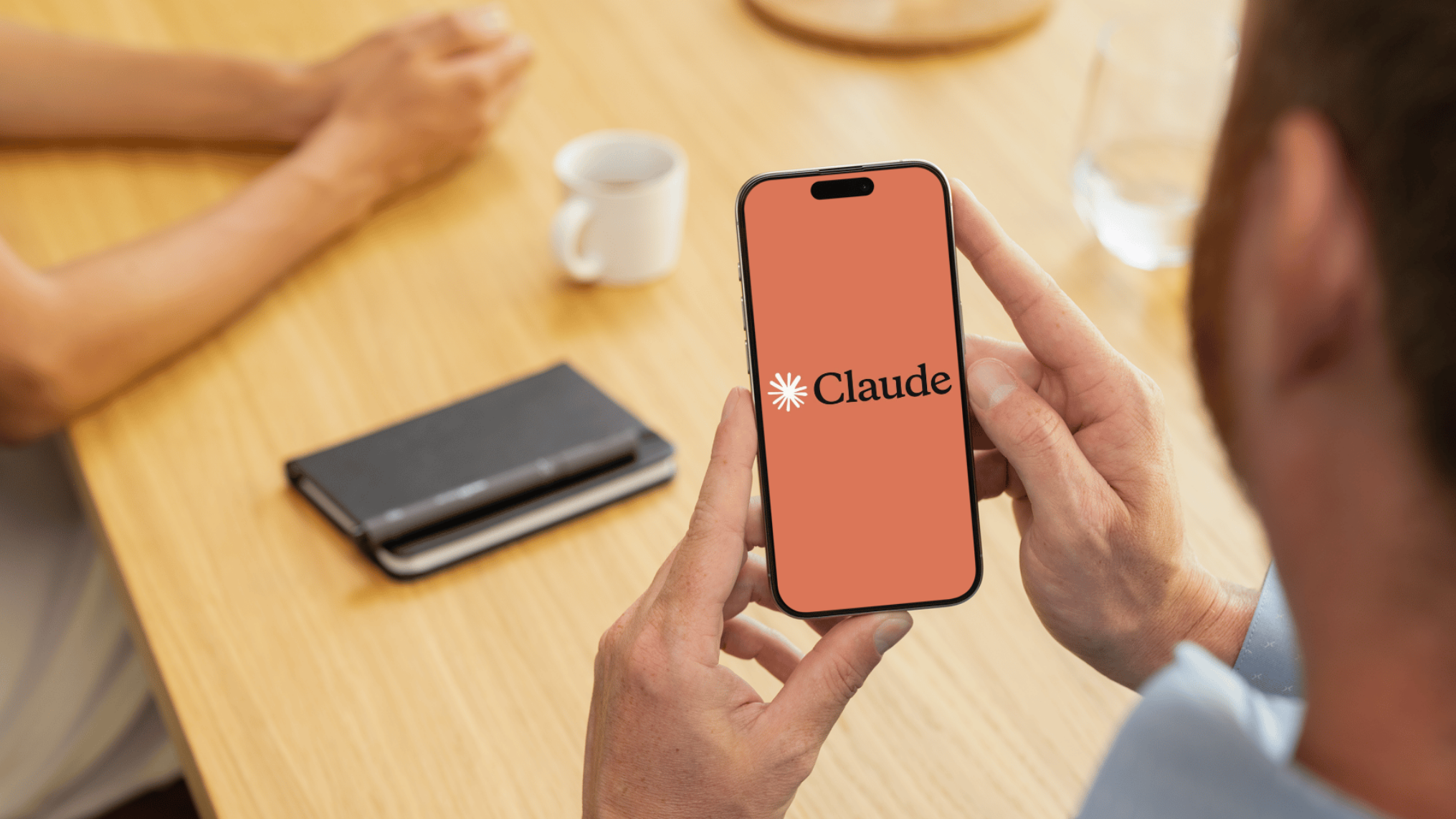 Nouveautés Claude AI août 2026 : comment l&rsquo;écosystème réinvente le travail et l&rsquo;école